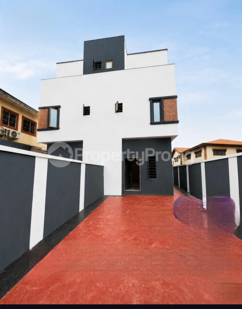 4 bedroom House for sale Anthony Village Maryland Lagos