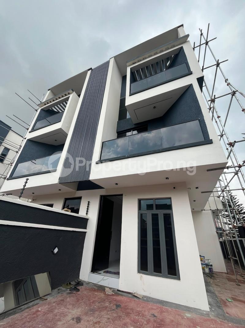 4 bedroom House for sale Adeniyi Jones Ikeja Lagos