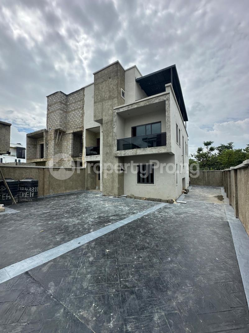 4 bedroom House for sale Life Camp Abuja