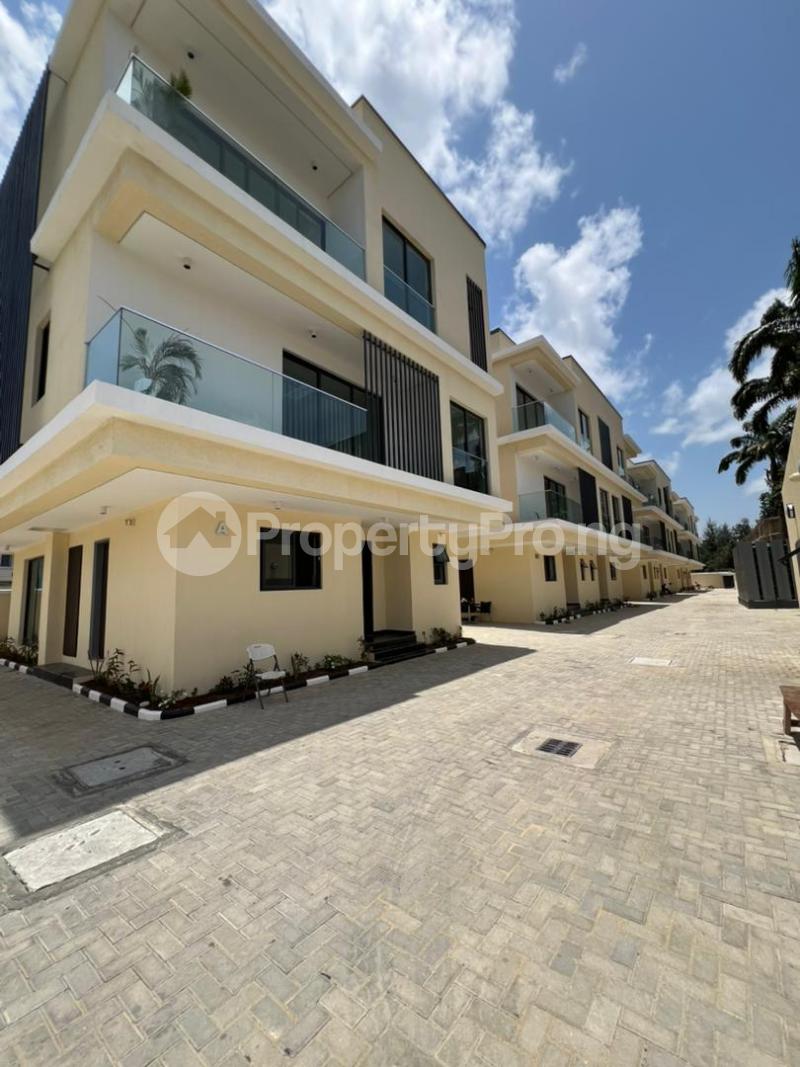 4 bedroom House for sale Ikoyi Lagos