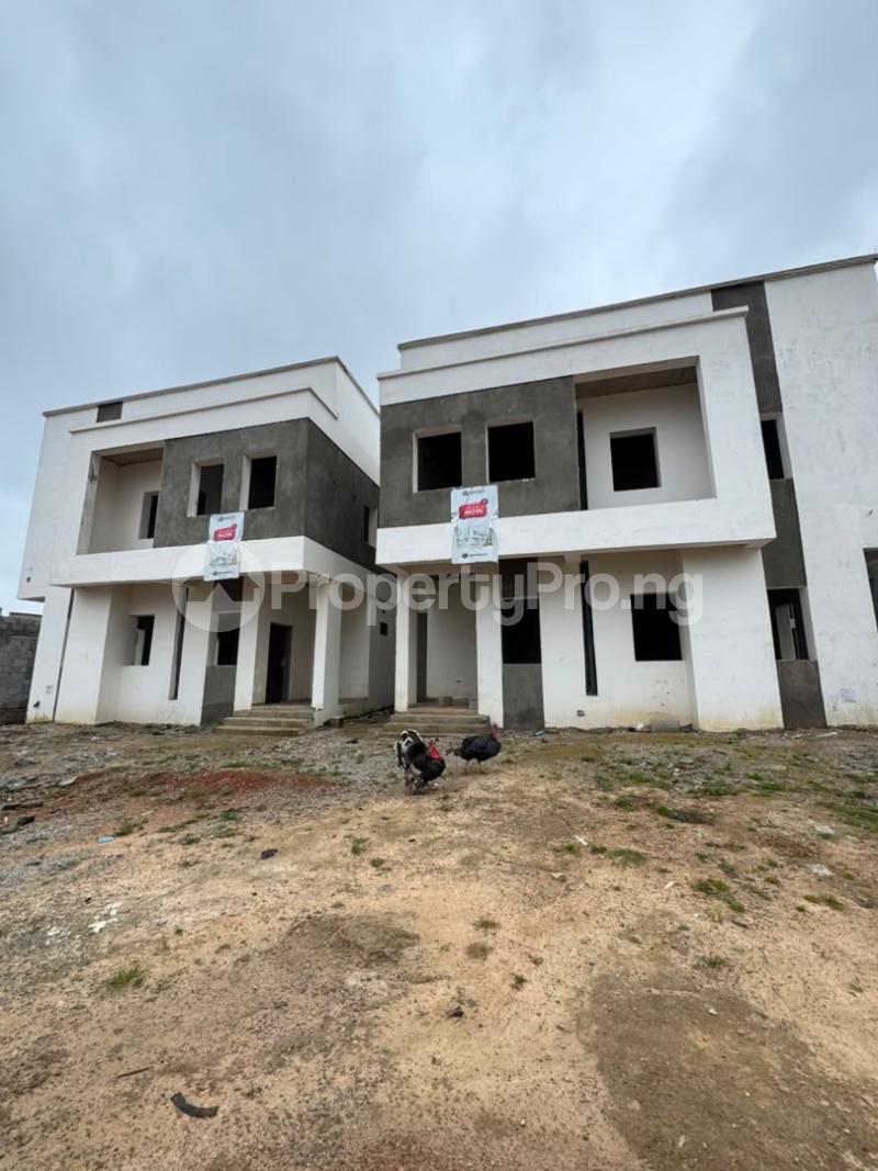 4 bedroom House for sale An Estate Along Von Road Airport Road Lugbe Abuja