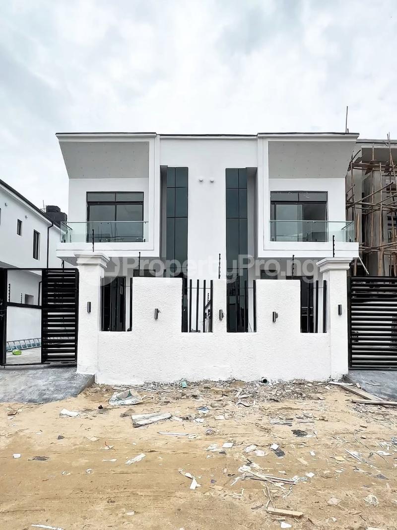 4 bedroom House for sale 4 Bedroom Semi Detached Duplex For Sale Ajah Lagos