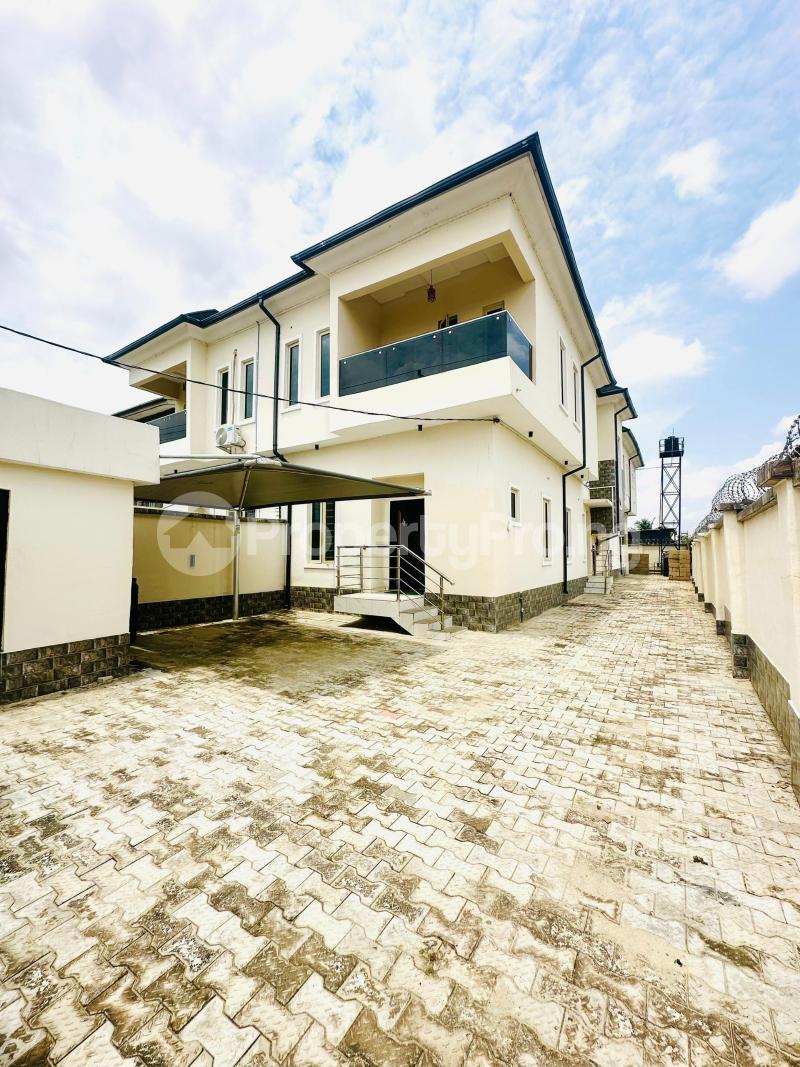 4 bedroom House for sale Maryland Lagos