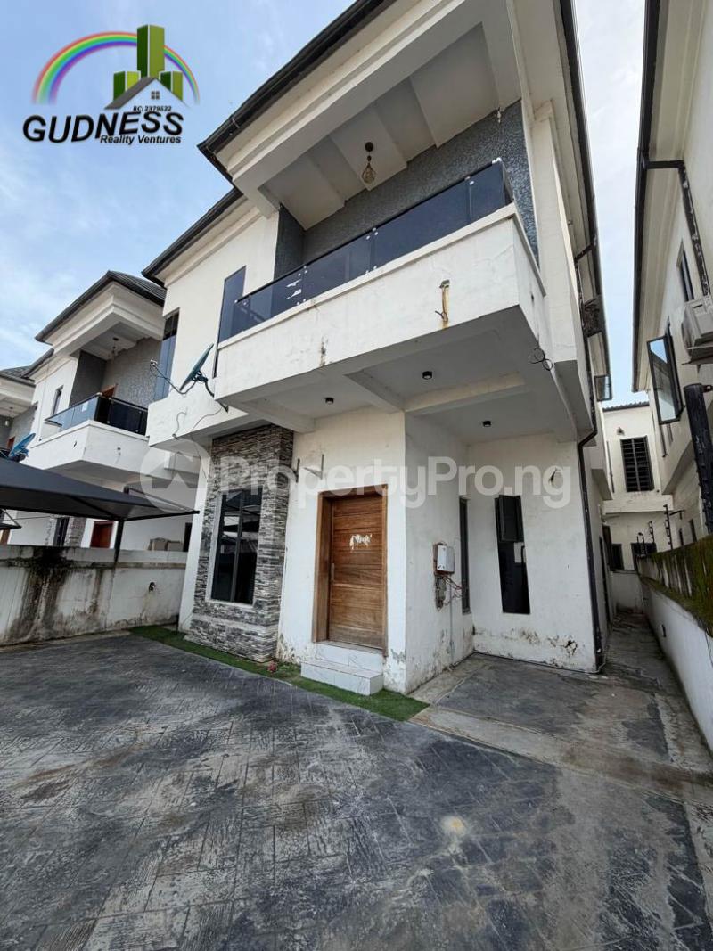 4 bedroom House for rent Ikota Lekki Lagos