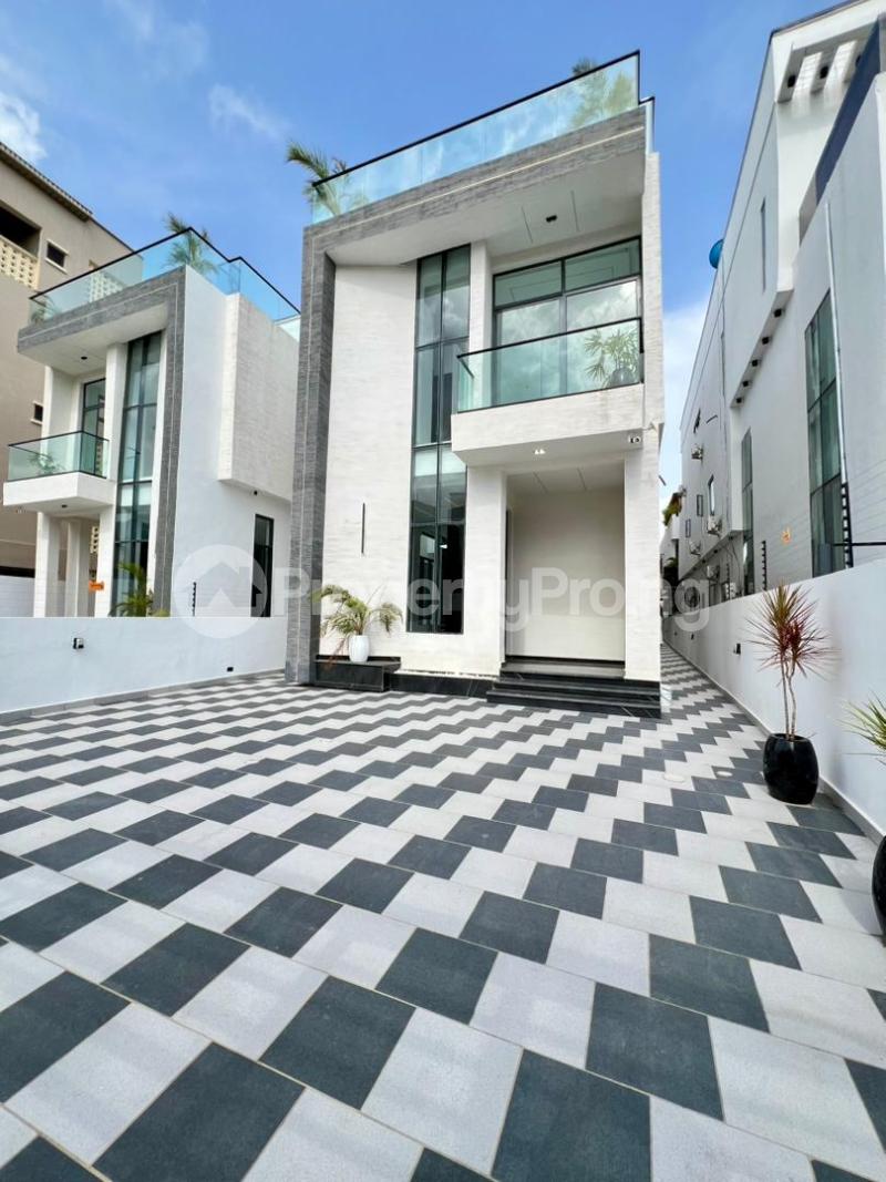 4 bedroom House for sale Ajah Lagos