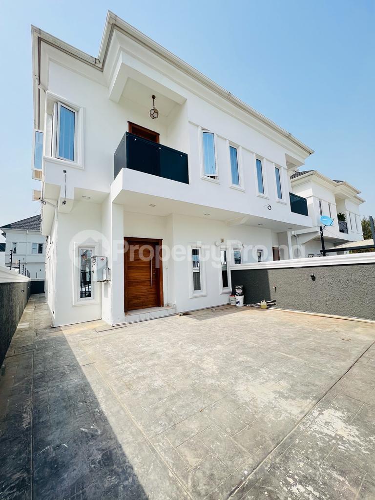 4 bedroom House for sale Regional View Osapa london Lekki Lagos