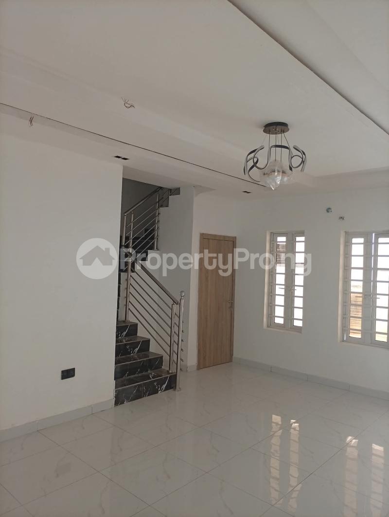 4 bedroom Flat / Apartment for rent Orchid Road orchid Lekki Lagos