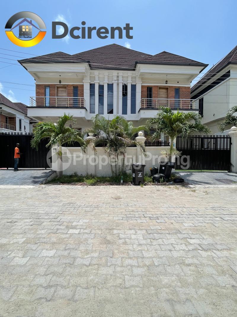 4 bedroom House for rent 2nd Toll Gate Lekki Lagos