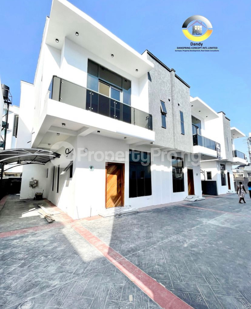 4 bedroom House for sale chevron Lekki Lagos