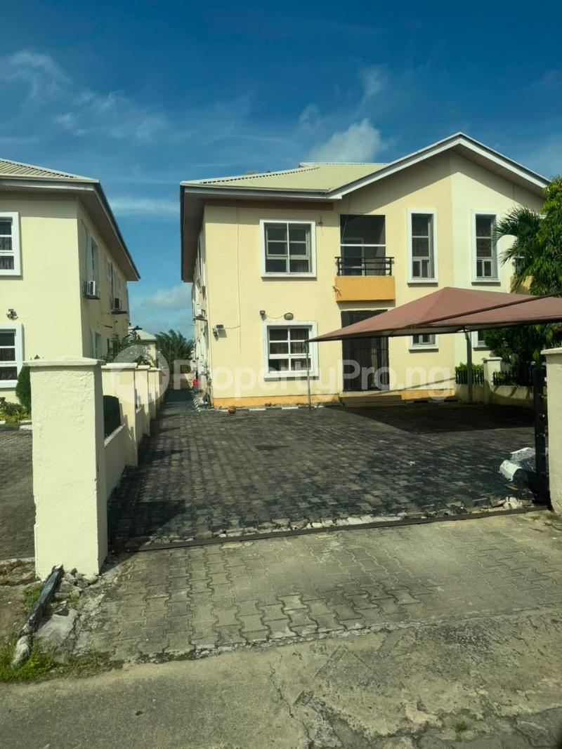 4 bedroom House for sale Osapa london Lekki Lagos