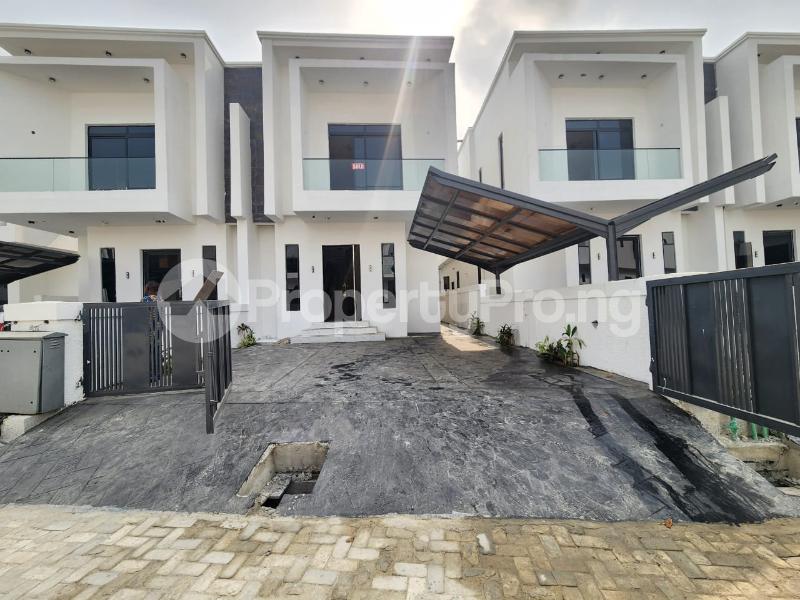 4 bedroom House for sale Toll Gate chevron Lekki Lagos