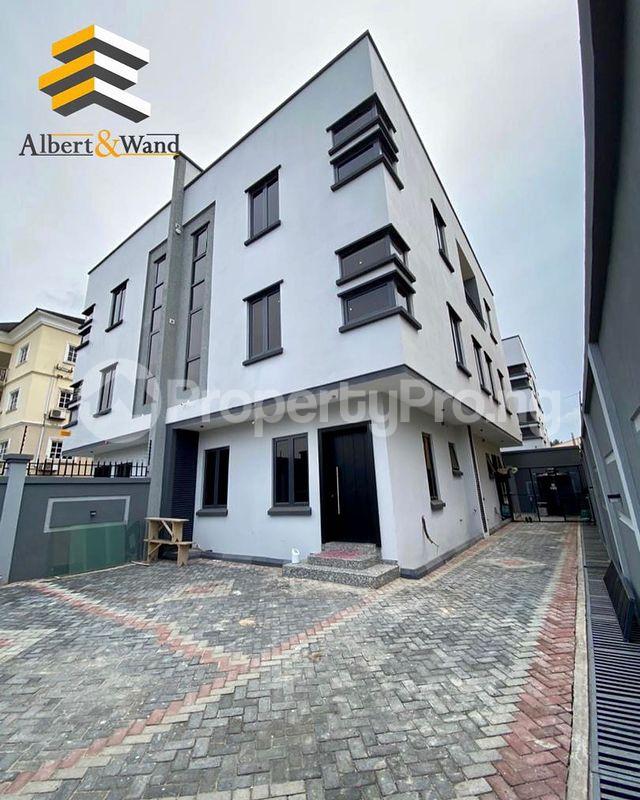 4 bedroom House for sale Ikoyi Lagos