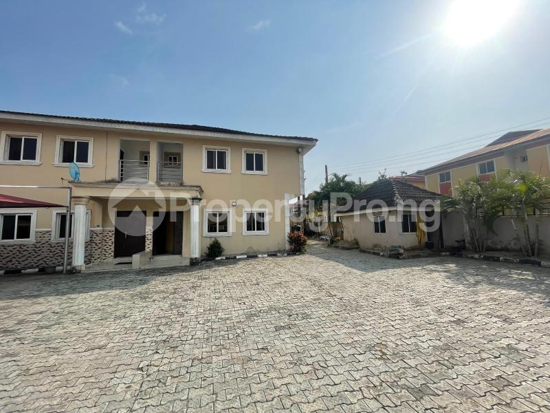 4 bedroom House for rent Heros Court Asajon Sangotedo Ajah Lagos