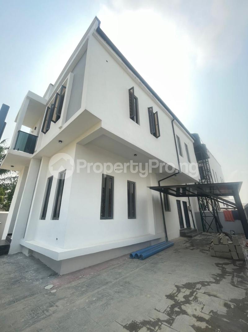 4 bedroom House for sale Off Lekki-Epe Expressway Ajah Lagos