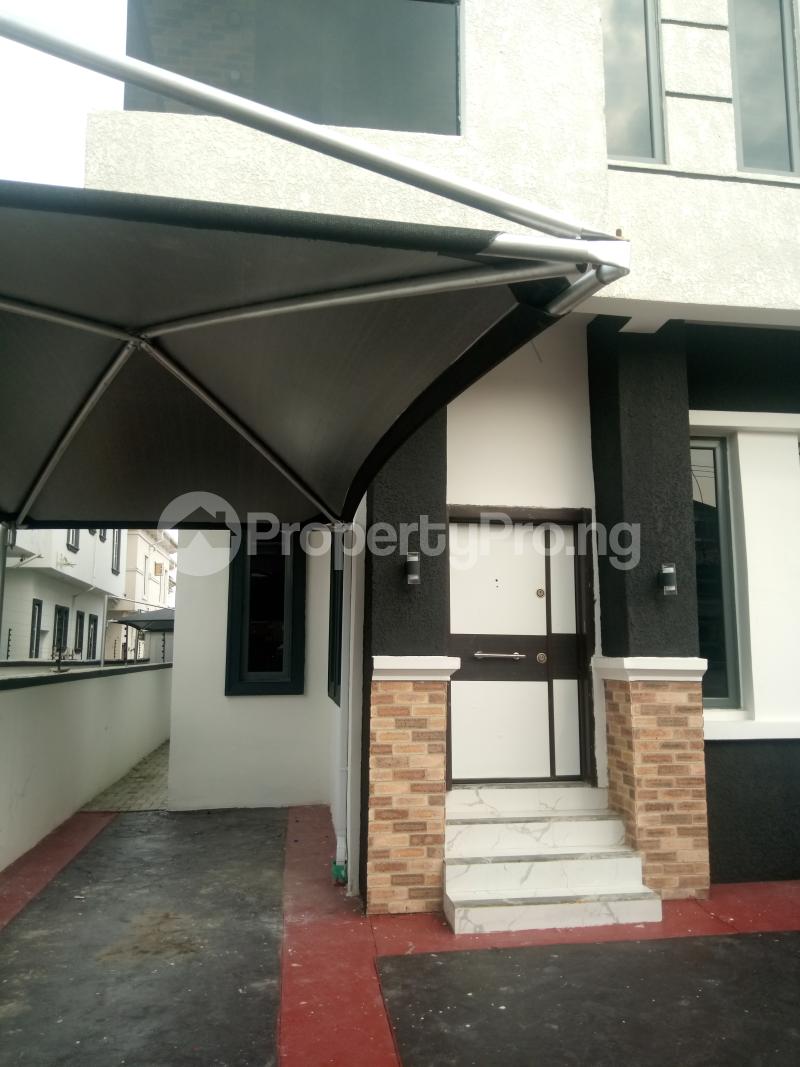 4 bedroom House for rent Chevy View Estate chevron Lekki Lagos