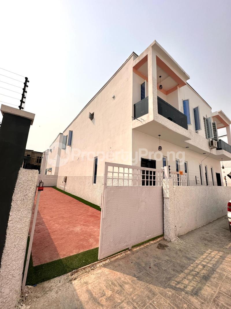 4 bedroom House for rent Atlantic Nominees Estate Off Lekki-Epe Expressway Ajah Lagos