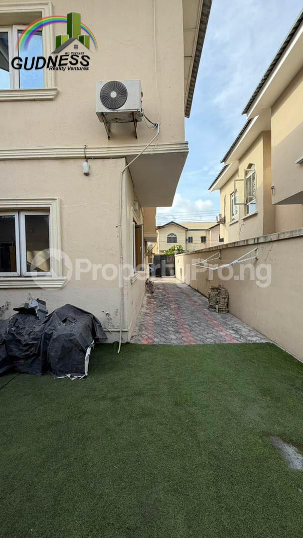 4 bedroom House for sale Lekki Phase 1 Lekki Lagos