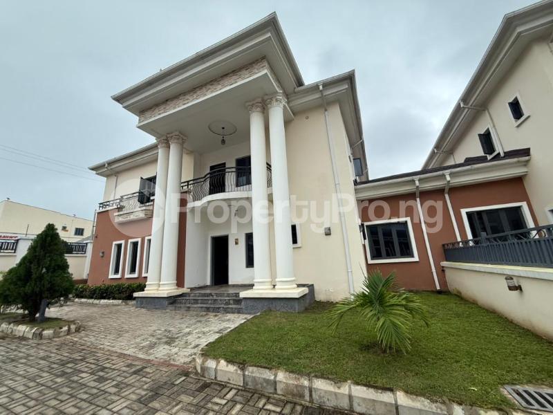 4 bedroom House for rent Guzape Abuja