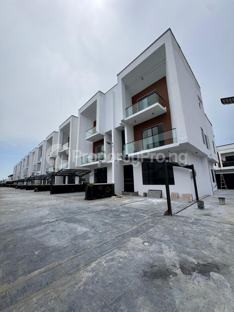 4 bedroom House for sale Orchid Road Lekki Orchid Lekki Lagos