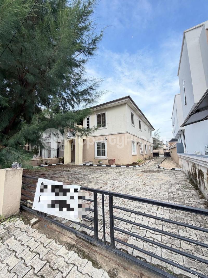 4 bedroom House for sale Ikota Lekki Lagos