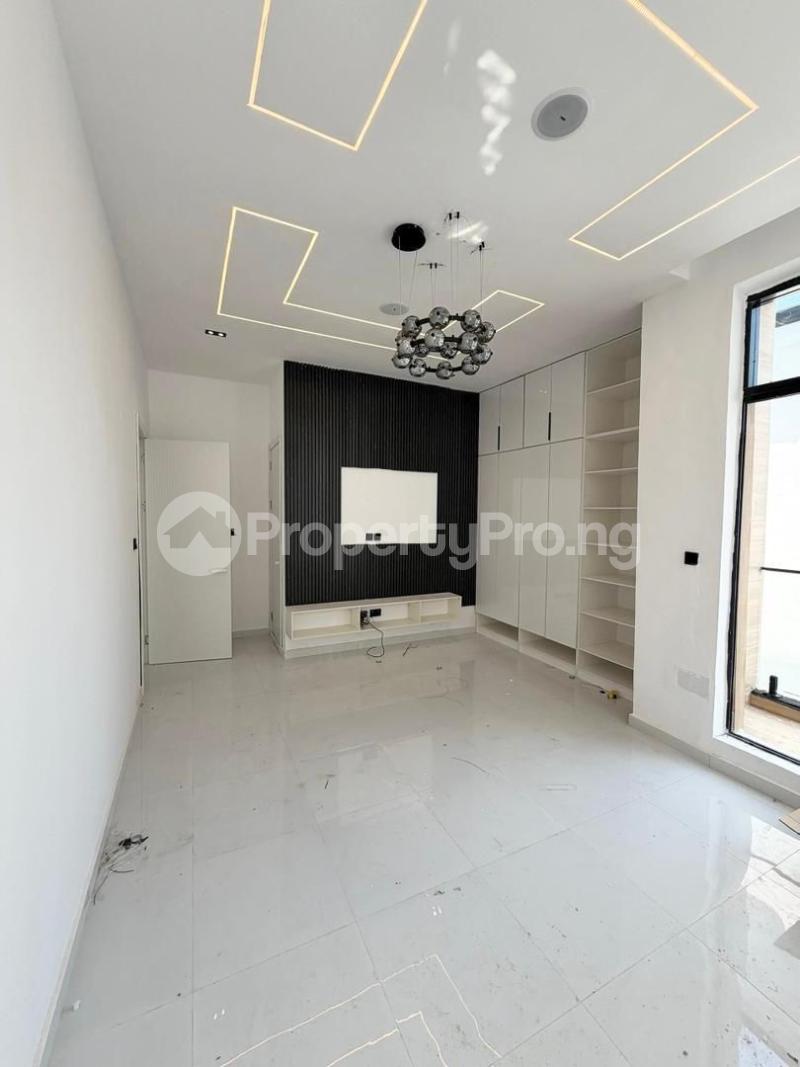 4 bedroom House for sale Ikota Lekki Lagos