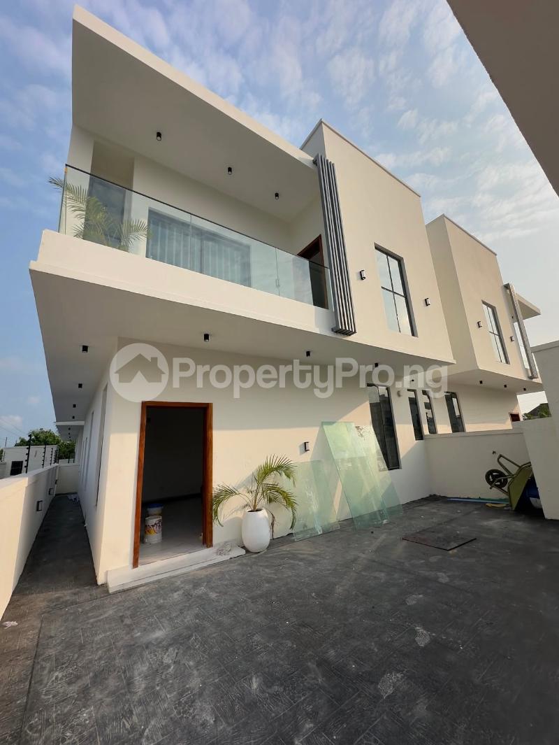 4 bedroom House for sale Ajah Lagos