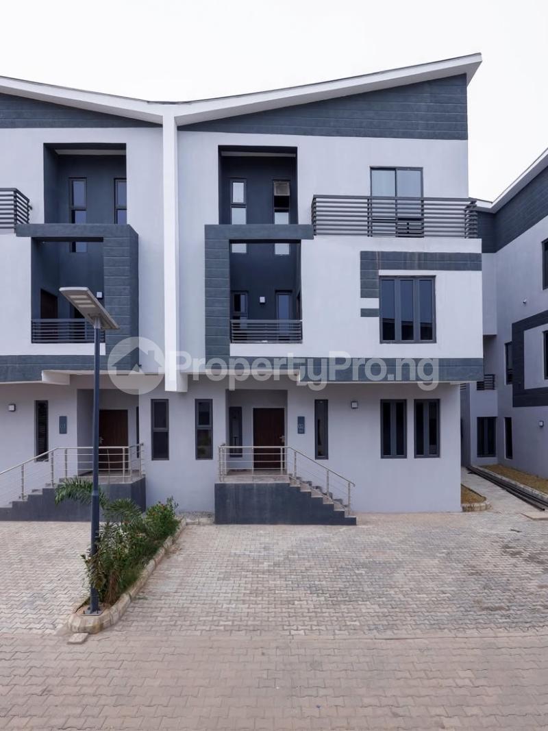 4 bedroom House for sale Kado Abuja