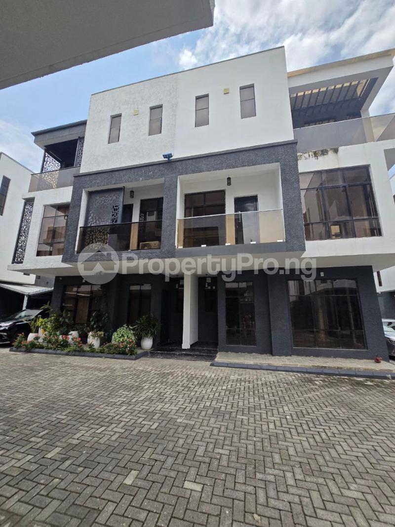 4 bedroom House for sale Victoria Island Lagos