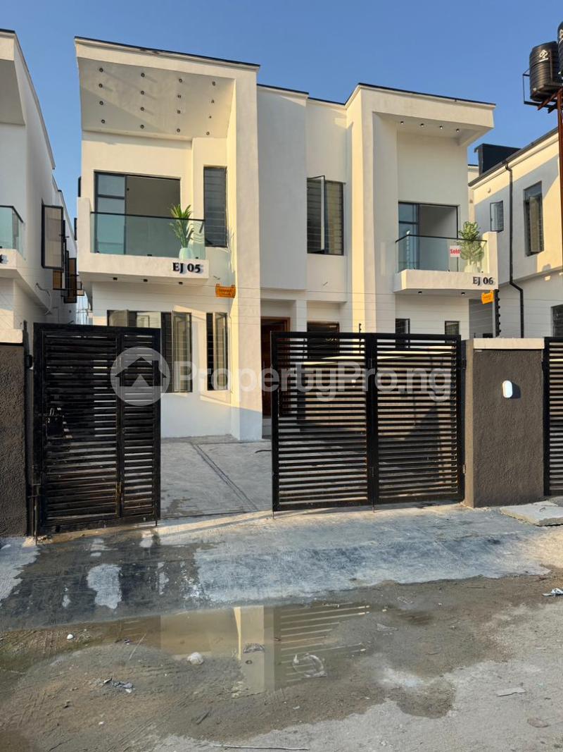 4 bedroom House for sale Ikota Lekki Lagos