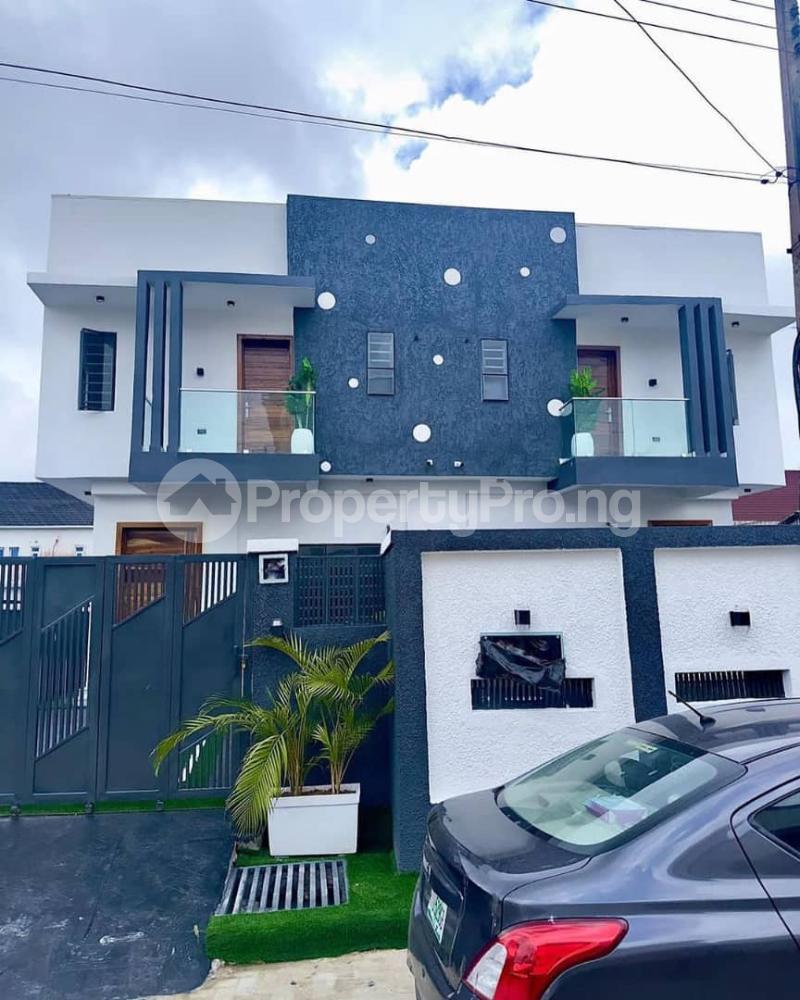 4 bedroom House for sale Ologolo Lekki Lagos
