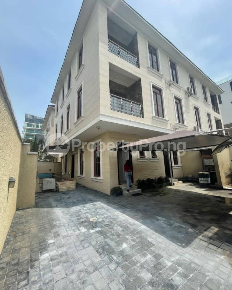 4 bedroom House for sale Ikoyi Lagos