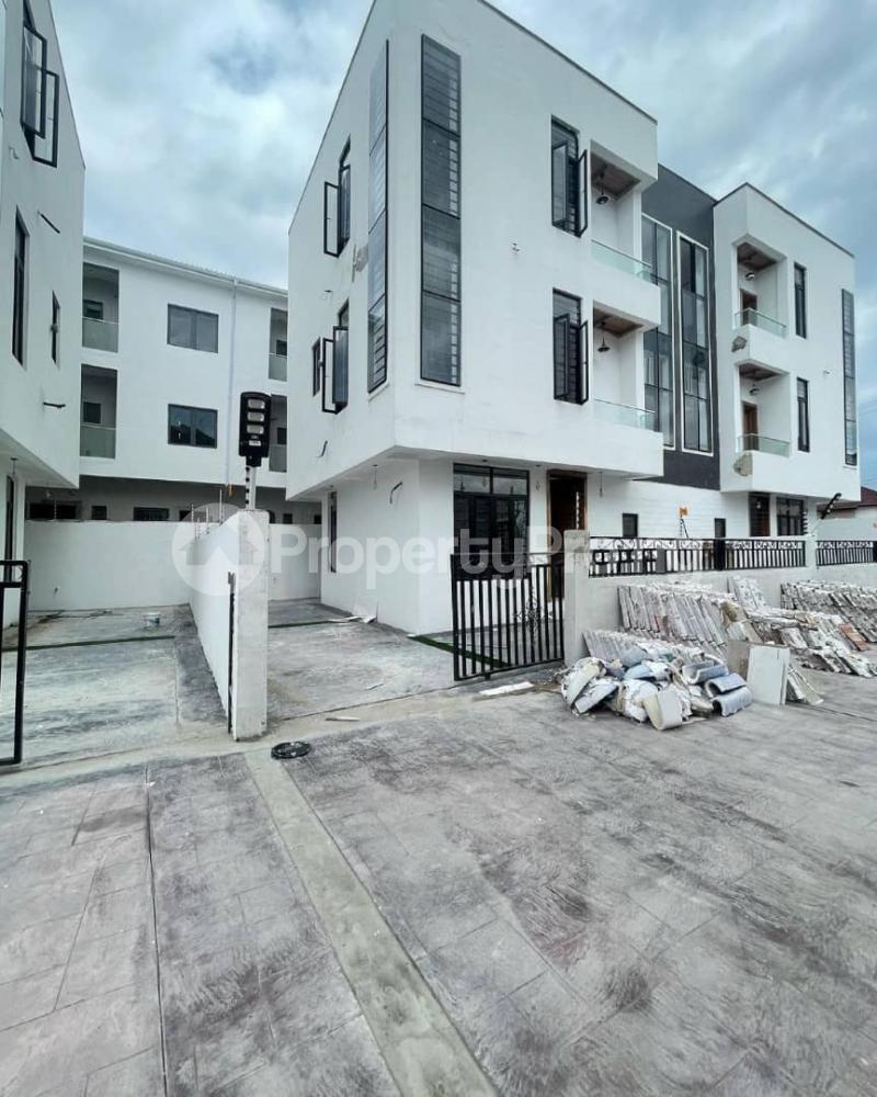 4 bedroom House for sale ONIRU Victoria Island Lagos
