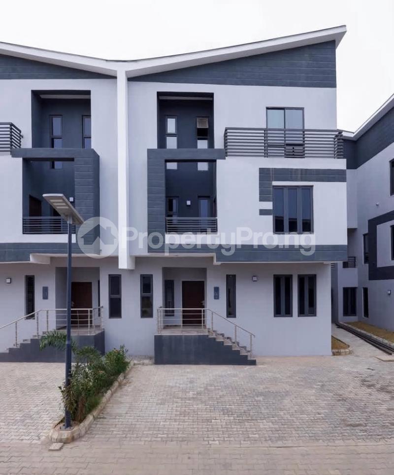 4 bedroom House for sale Kado Abuja