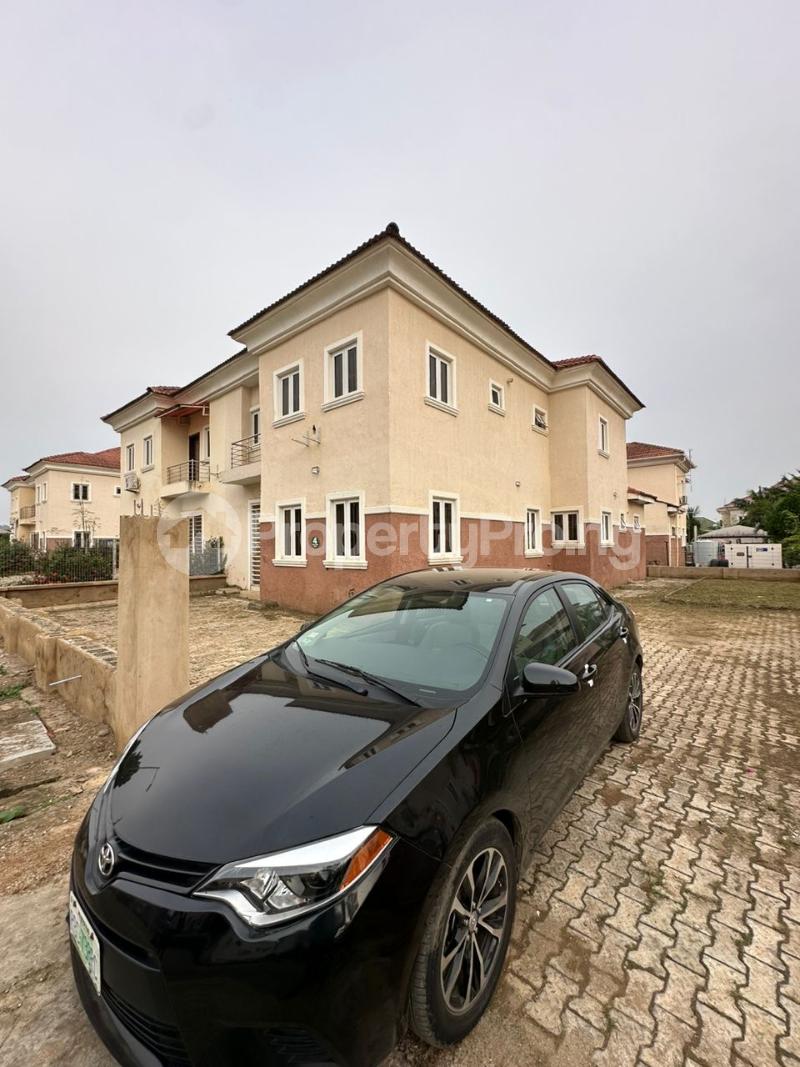4 bedroom House for sale Life Camp Abuja