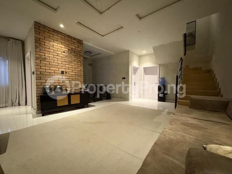 4 bedroom House for sale Osapa london Lekki Lagos