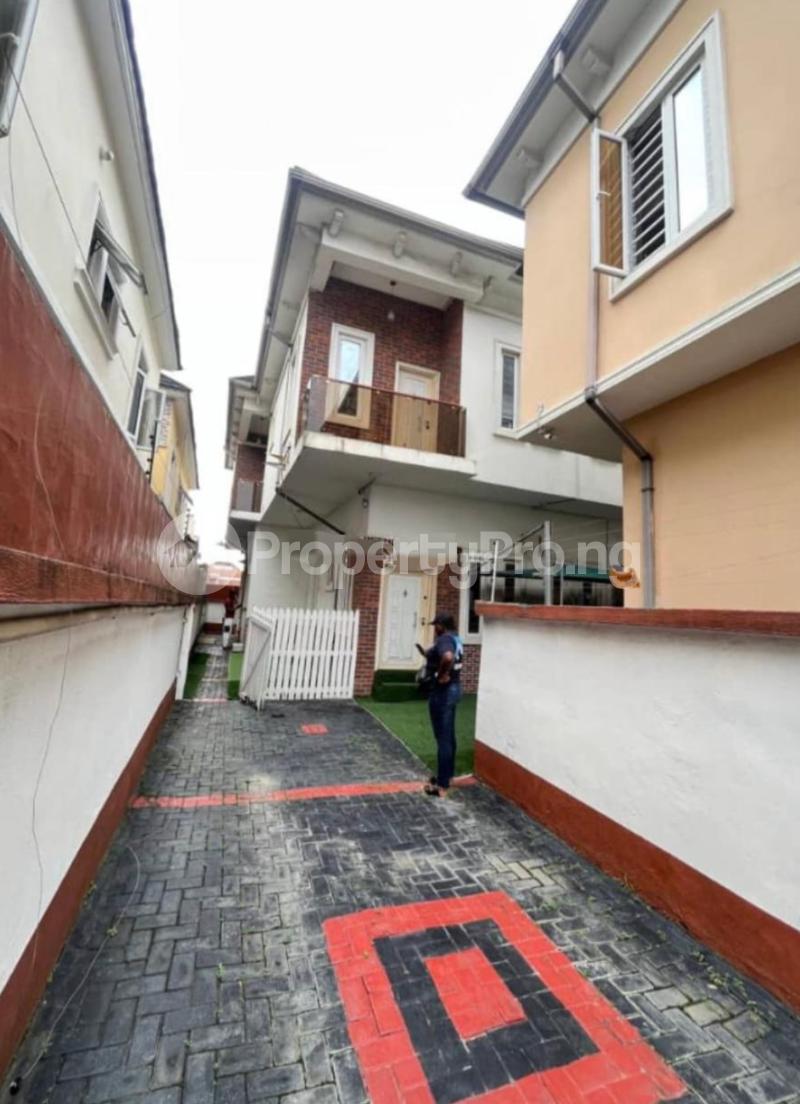 4 bedroom House for rent Idado Idado Lekki Lagos