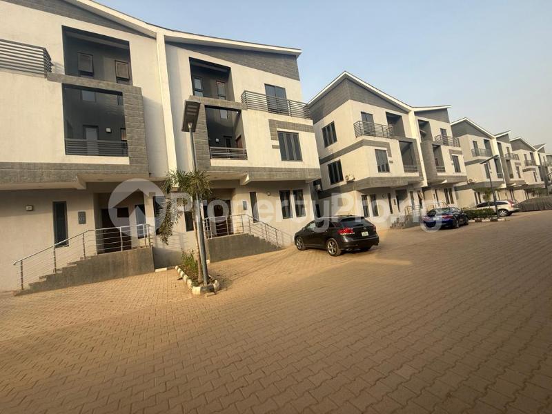 4 bedroom House for sale Kado Abuja