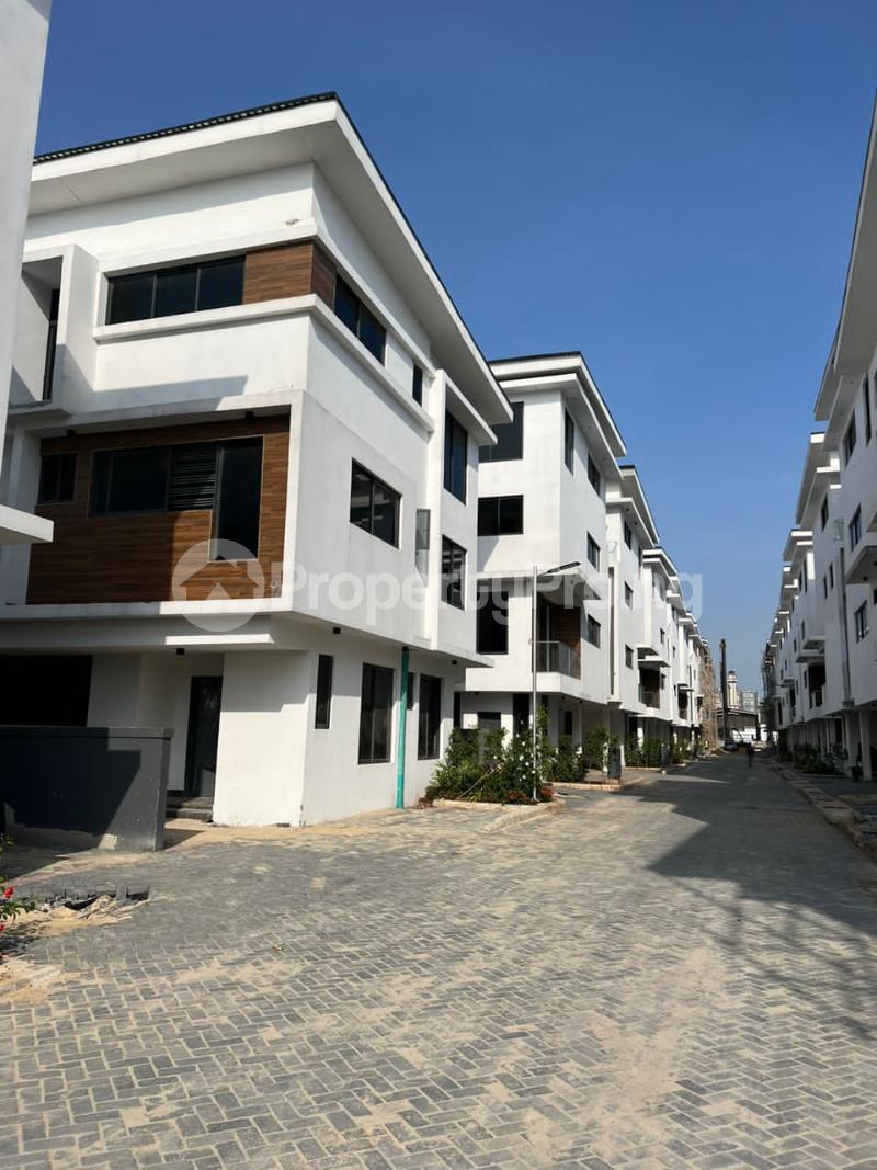 4 bedroom House for sale Ikoyi Lagos