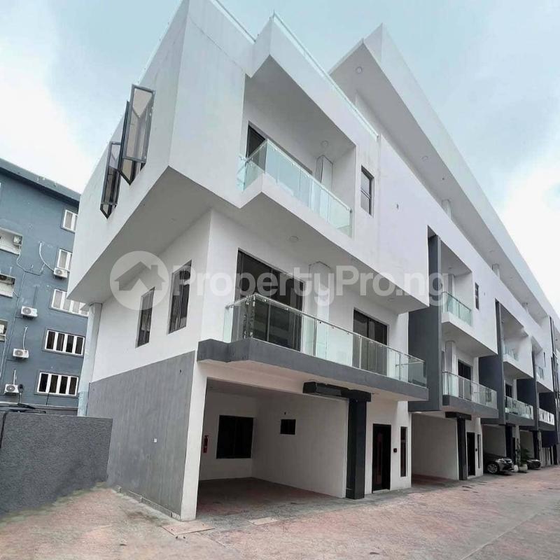 4 bedroom House for rent ONIRU Victoria Island Lagos
