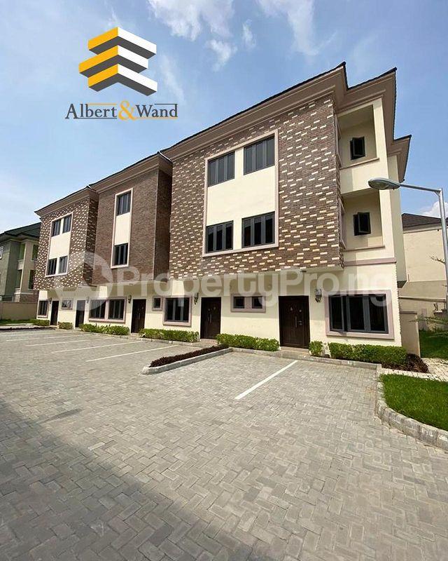 4 bedroom House for sale Osapa london Lekki Lagos
