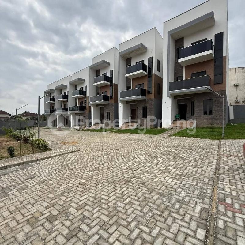 4 bedroom House for sale Life Camp Abuja