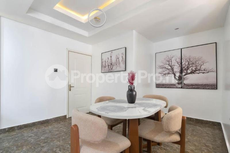 Flat / Apartment for shortlet ONIRU Victoria Island Lagos