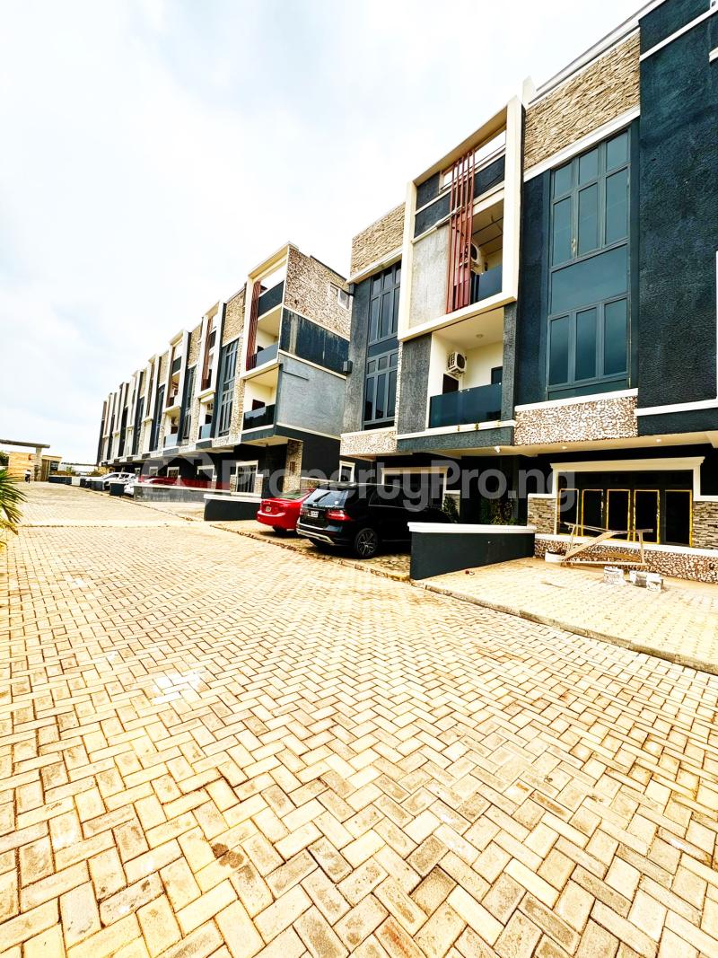 4 bedroom House for sale Wuye Abuja