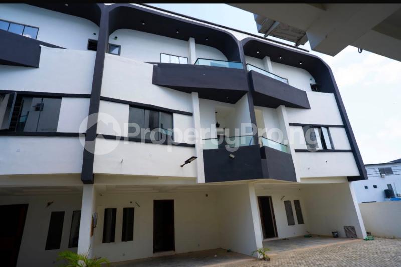 4 bedroom House for sale Orchid Road Before Cooplag Garden Estate Orchid Lekki Lagos