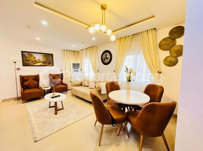 4 bedroom House for shortlet Lekki Lagos