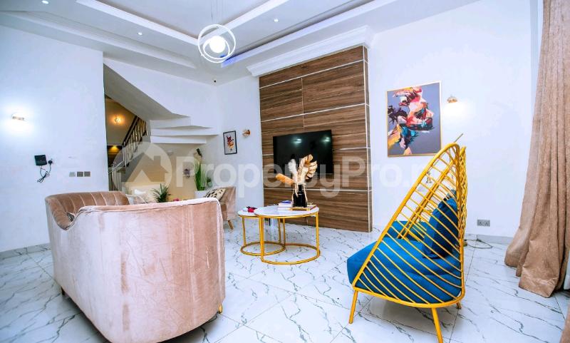 4 bedroom House for shortlet Ikate Lekki Lagos