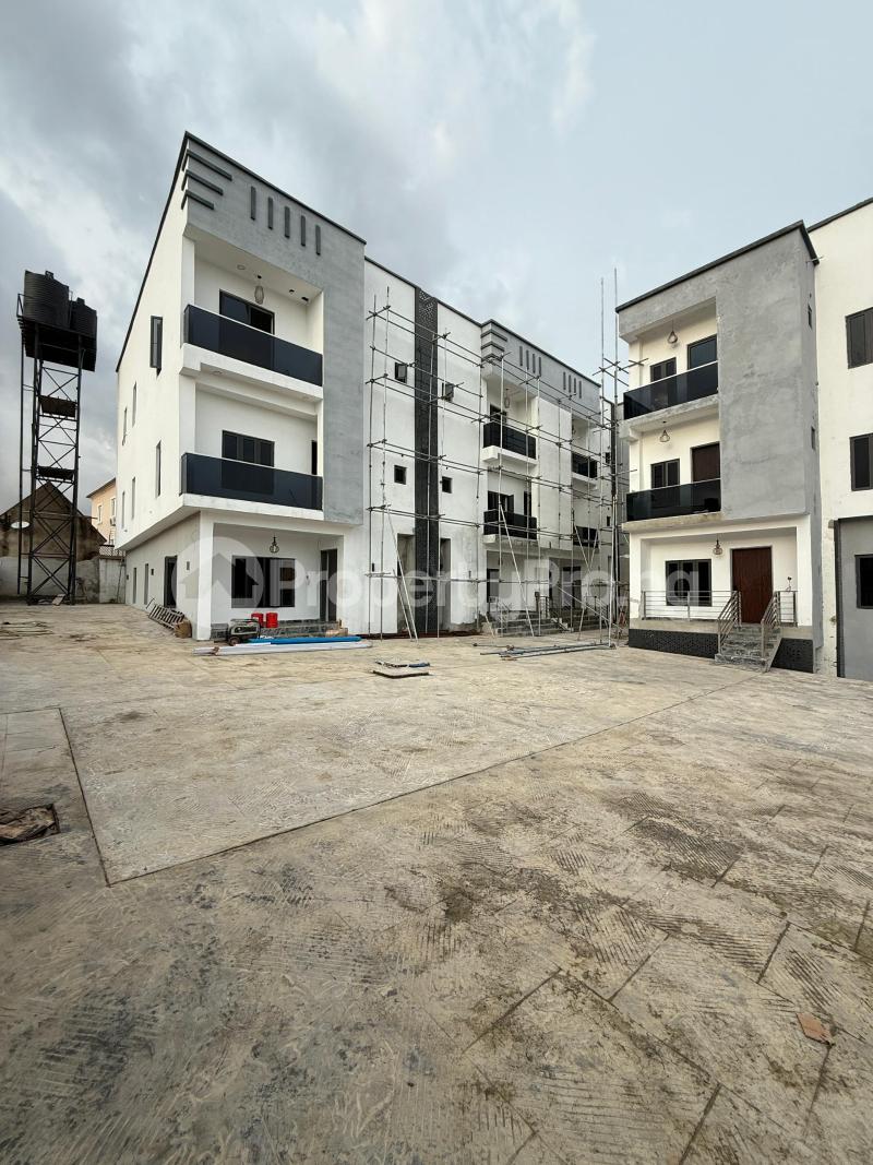 4 bedroom House for sale Life Camp Abuja