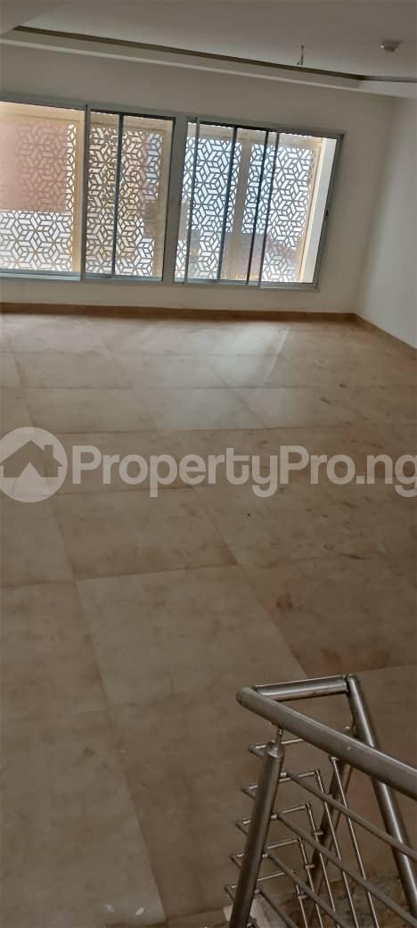 4 bedroom House for sale Mosley Road Ikoyi Lagos