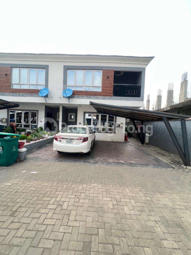 4 bedroom House for rent Jakande Lekki Lagos