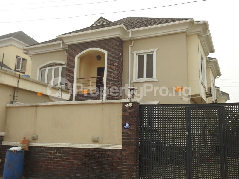 4 bedroom House for sale Sunday Dare Close Jakande Lekki Lagos